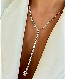 Zirkon Taşlı Rodyumlu Gümüş Kaplamalı V Model Kolye