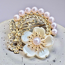 İnci Taşlı Altın Renk Zirkon Taşlı Kelebek Çiçek Broş