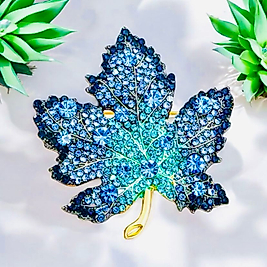 Renkli Zirkon Taşlı Altın Renk Tasarım Yaprak Broş