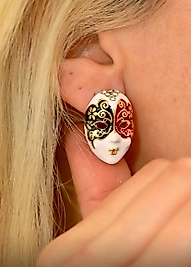 Renkli Mineli Zirkon Taşlı Altın Renk Tiyatro Maskesi Küpe