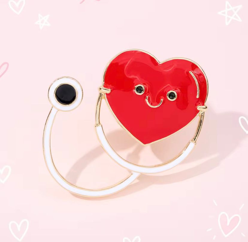 Mineli Gold Renk Kalpli Doktor Hemşire Steteskop Broş