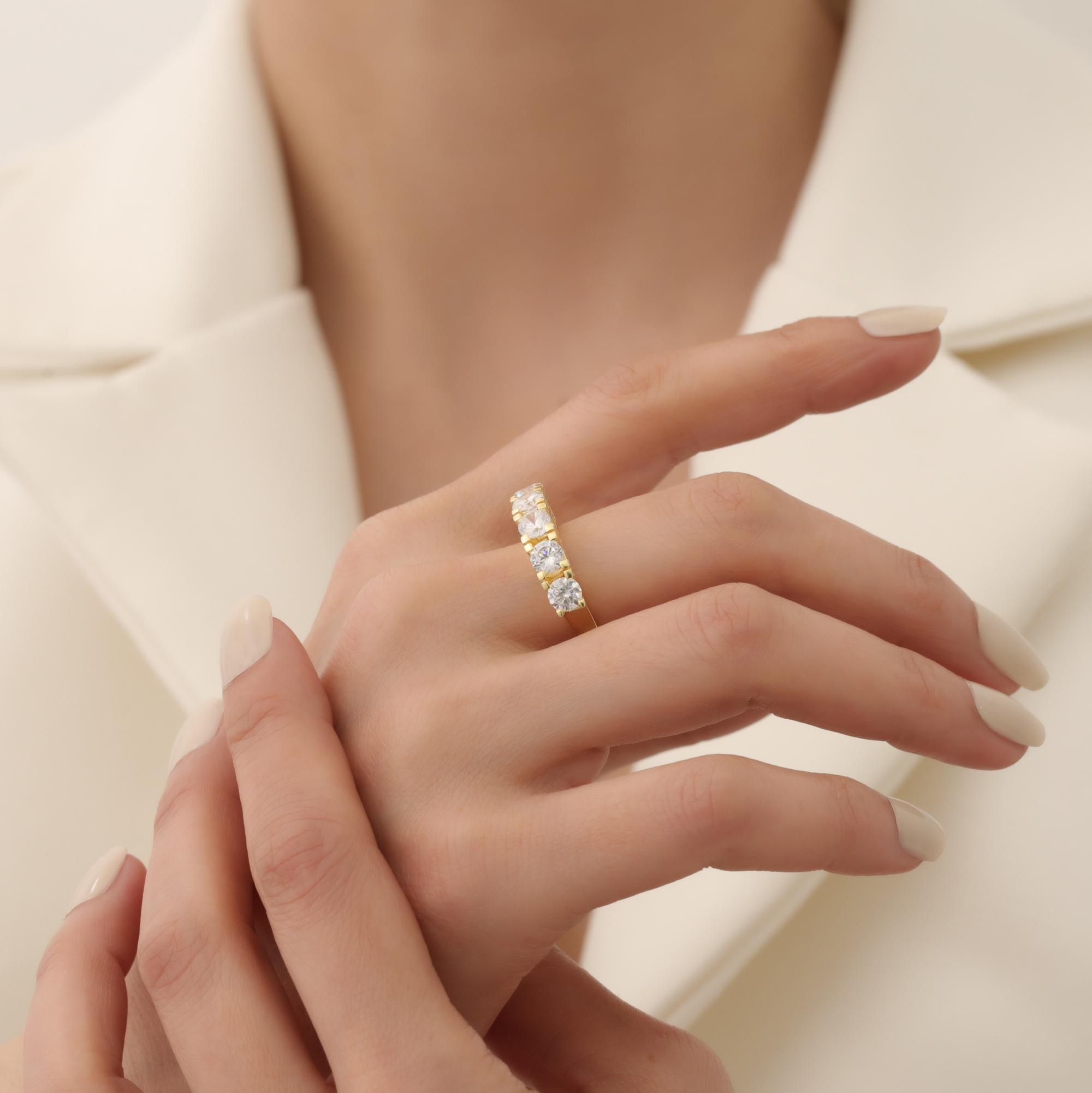 925 Ayar Gümüş Gold Renk Zirkon Taşlı Beştaş Yüzük